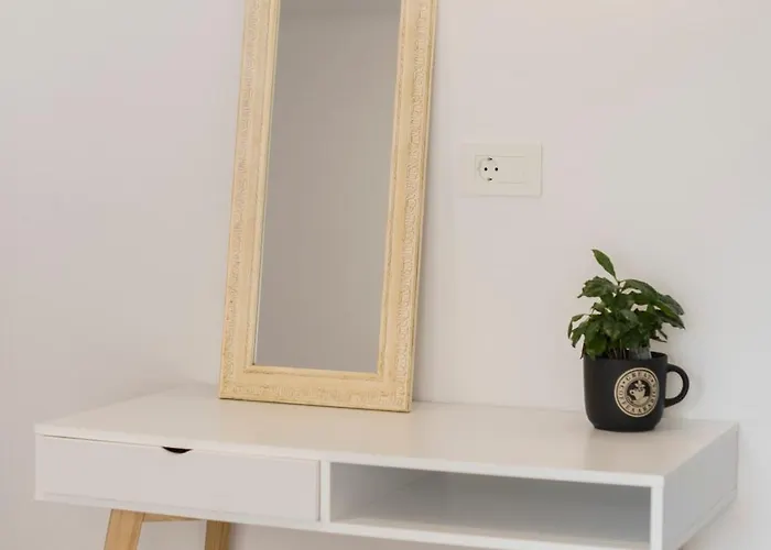 Mailo&luke Rhodes City